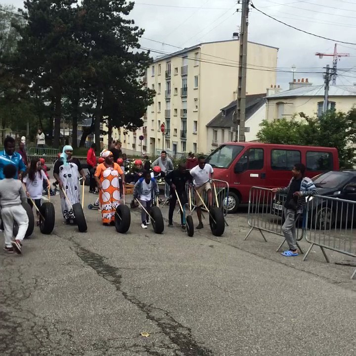 Brest Tour 2016 (Course de pneu suite et fin)