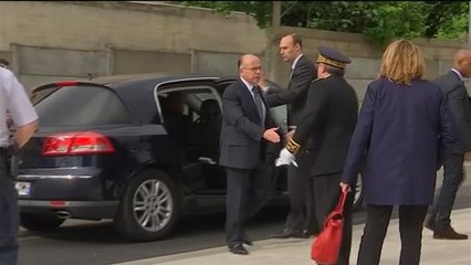 La Police nationale meurtrie après l'assassinat terroriste de deux de leurs collègues - Le 14/06/2016 à 14h49