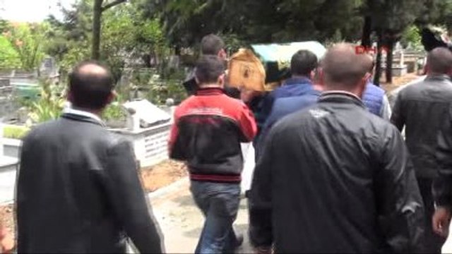 Edirne?de Çocuğunu Kaybeden Anne Feryadı Yürek Yaktı