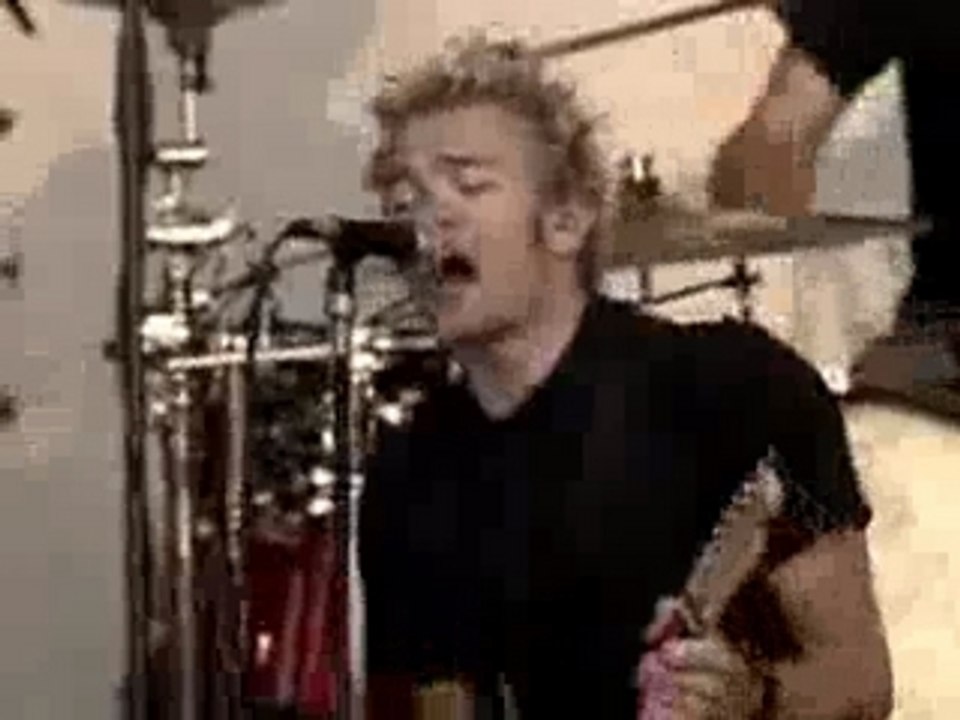 Sum 41 - Over My Head - LIVE