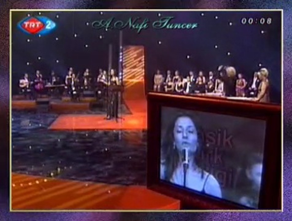 Semra Karakuş Gönlümde açmadan solan bir gülsün