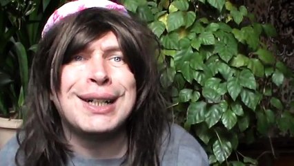 Новый русский фашист с кастрюлей