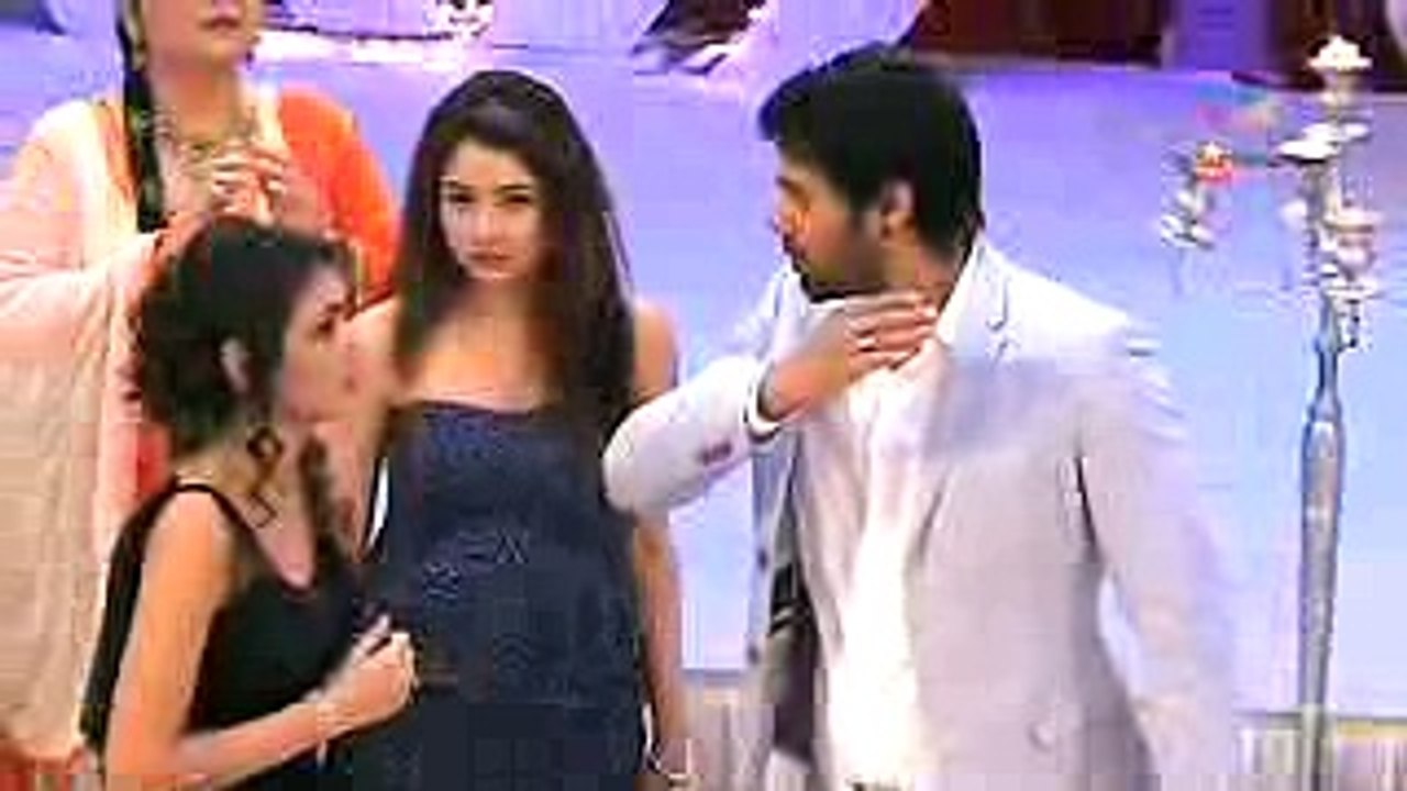 Tanu creates Storm in Pragya and Abhi's life