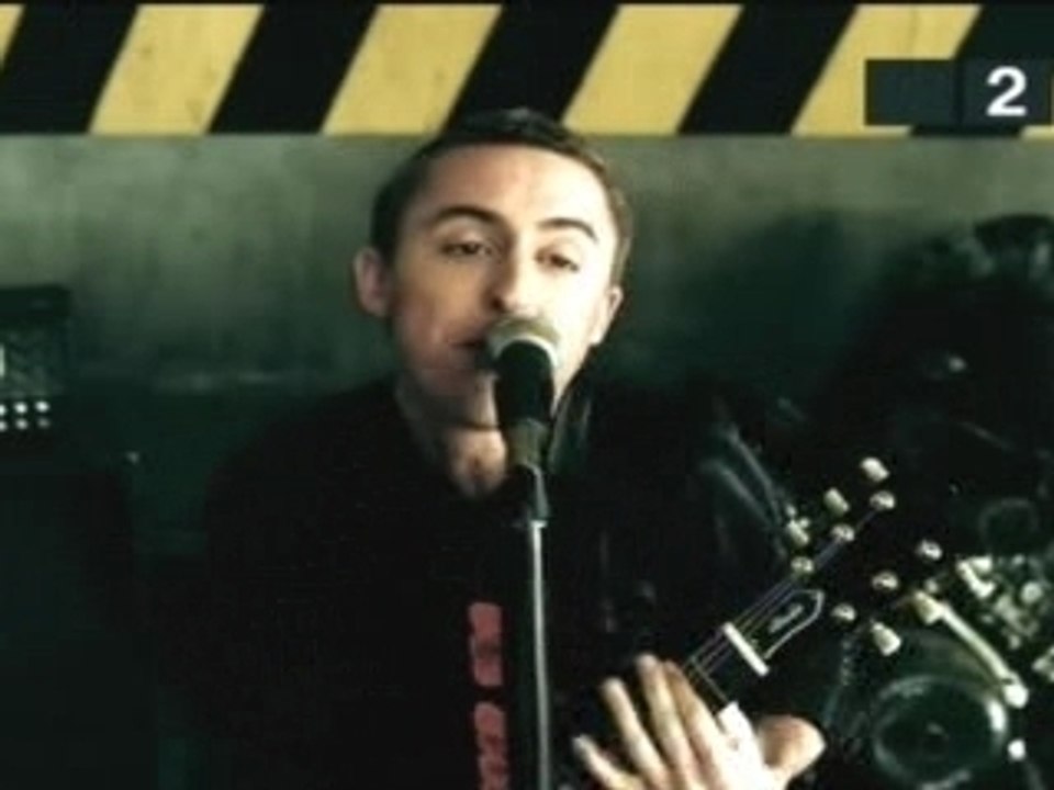 Yellowcard - ocean avenue (video)
