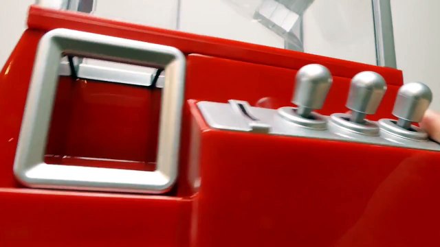 Candy & Toy Grabber Machine Peppa Pig, Minions & Angry Birds Claw Crane