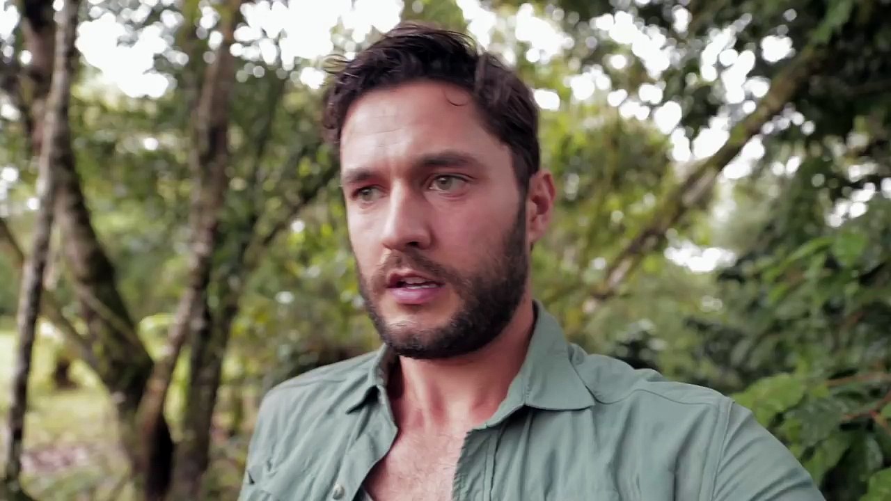 GIANT EARTHWORM DISCOVERED IN ECUADOR