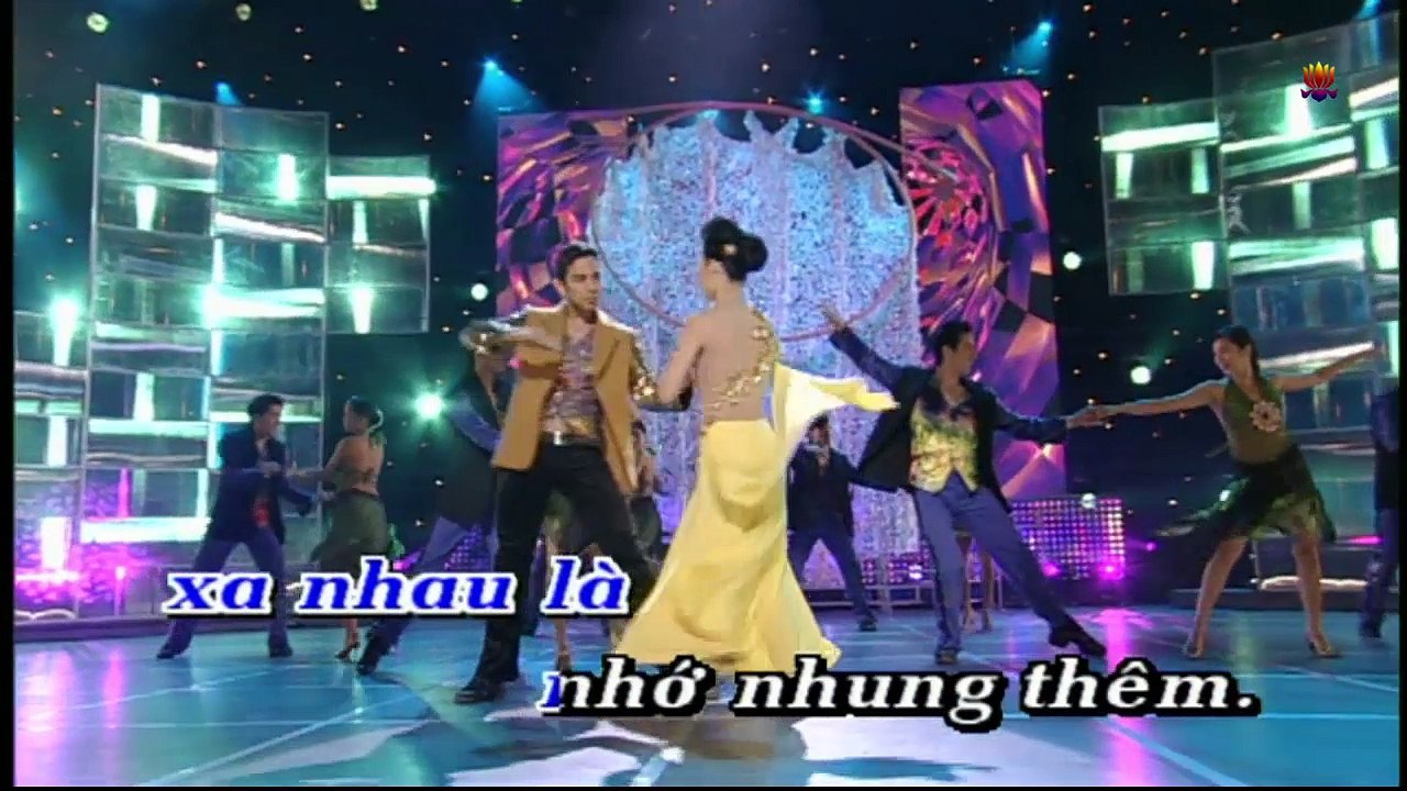Karaoke LK Còn Mãi Yêu Thương & Tình Đẹp Như Mơ - Hồ Lệ Thu & Loan Châu