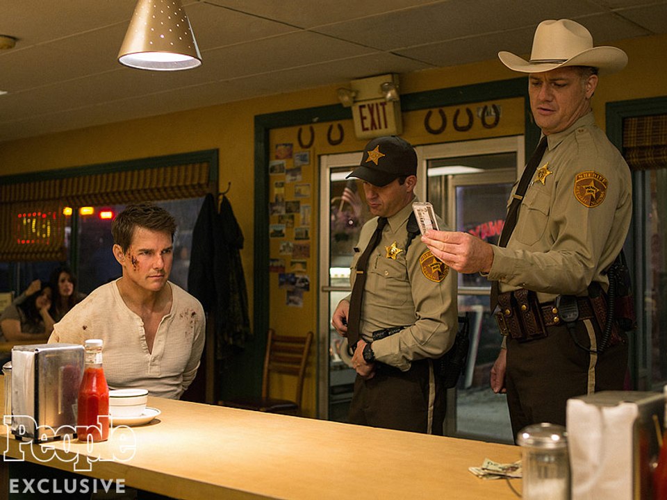 Jack Reacher 2 Never Go Back Teaser (Tom Cruise, Cobie Smulders)