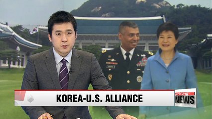 S. Korean president sits down with ROK-U.S. Comined Forces commander