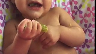 Baby led weaning ( beba de ocho meses)