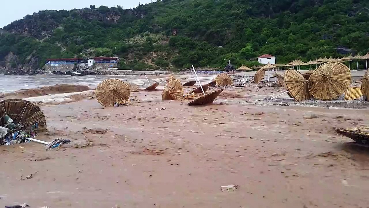 livadh himare