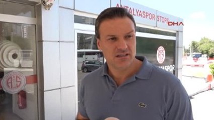 Alpay Özalan Milli Takımın Coşkuyla Oynaması Gerekir