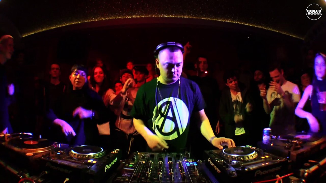Akito Boiler Room London DJ Set
