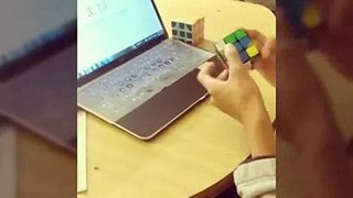 Rubik's cube Solves, Amazing! Average of THREE