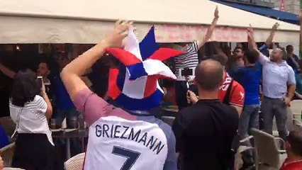 Euro 2016 : les supporters des Bleus se font entendre