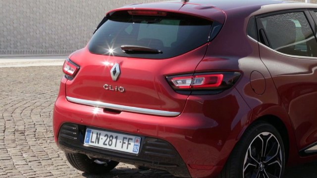 La Renault Clio se renouvelle très légèrement
