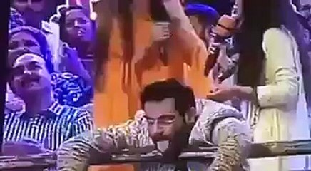 Doctor Amir Liaqat funny Video During Radan Transmission