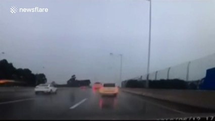Canton Tower in China struck by lightning
