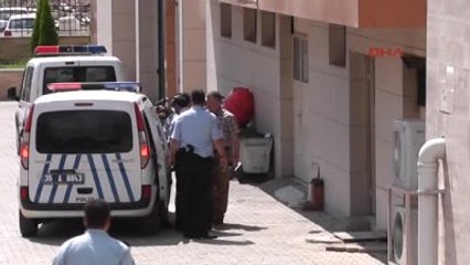 İzmir Boşandığı Eşini Üç Kurşunla Öldürdü Ek