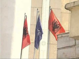 PROJEKTLIGJI PER SHIUN PD DHE PS DAKORD QE TE DEGJOHEN GRUPET E INTERESIT LAJM