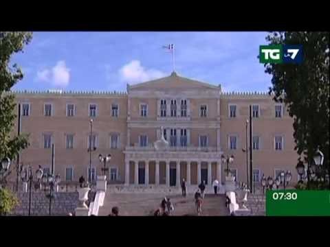 ARRIHET MARREVESHJA QEVERIA GREKE SIGURON MBESHTETJEN PER ULJEN E BORXHIT LAJM