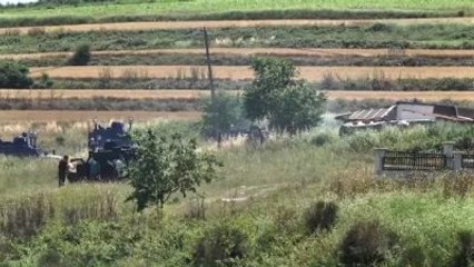 Arnavutköy'de Polise Silahlı Saldırı (2)