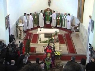 KISHA KUNDER BERISHES MESHA E SHENJTE U KTHYE NE NJE MITING PARTIAK LAJM