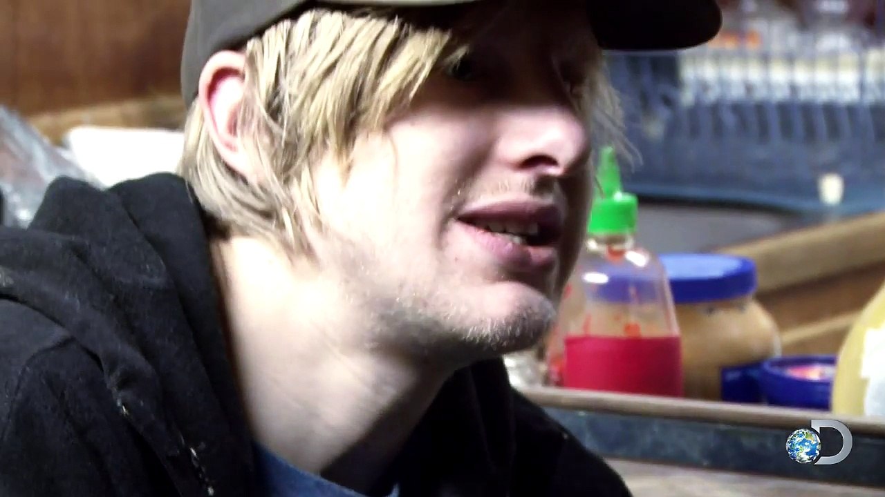 Wild Bill Gets on Deck | Deadliest Catch