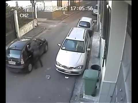 REALITET ITALIAN JA SI GRABITET NJE GRUA NE MES TE DITES NE NAPOLI LAJM