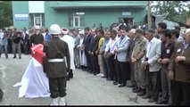 Şehit Köy Korucusu Salih Erdem'in Cenazesi Toprağa Verildi