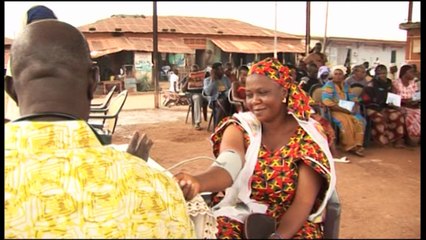 Le 19h30 de RTI2 du 12 juin 2016 avec Anne-Zélica Ehoura