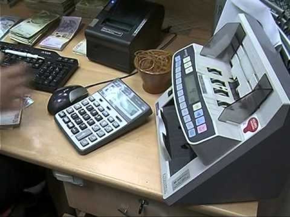 DEPOZITAT E QYTETAREVE BANKA E SHQIPERISE RAPORTON PER SHIFRA NE RRITJE LAJM