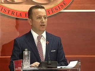 PERPLASJE NE KLD SHTYHET PER NE 18 PRILL VOTIMI PER KANDIDATIN I MUSTAFAJ LAJM