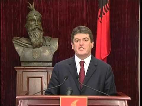 MESAZHI I PRESIDENTIT TE GJITHE SHQIPTARET DO TE DONIN TE ISHIN SOT NE LEZHE LAJM