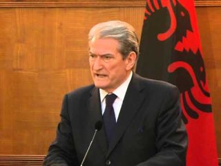 INVESTIMET CEKE BERISHA PREMTON ZGJIDHJEN E PROBLEMIT ME KOMPANINE CEZ LAJM