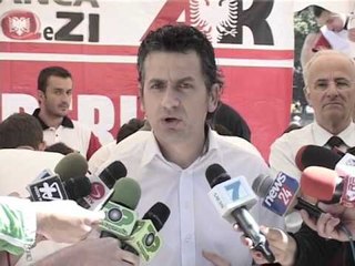 ALEANCA KUQ E ZI SULMON AMBASADORIN WOLFARTH DHE QEVERINE BERISHA LAJM