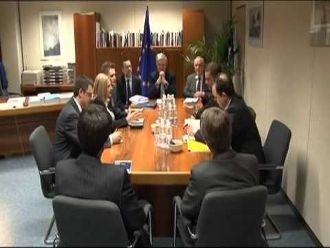 BISEDIMET ME SERBINE KOSOVA KERCENON ME TERHEQJE NGA NEGOCIATAT LAJM