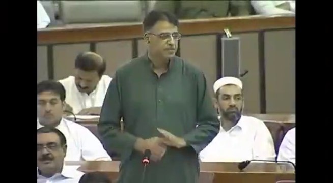 Asad Umar expos-es PML-N and their Promises to end Loadshedding in 2013!