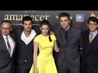 SHOWBIZ NE HOLLYWOOD TE REJAT ME TE FUNDIT NGA BOTA E ZHURMSHME E YJEVE LAJM