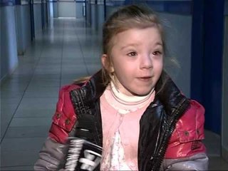 FEMIJET E SEMURE FESTE PER TE SHTRUARIT NE PAVIONIN E PEDIATRISE LAJM