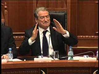 TURI I RAMES NE SHBA BERISHA IRONIZON ME ANGJELIN KUNDERPERGJIGJET RUÇI LAJM