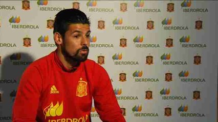 Nolito: "Iniesta se merece uno, dos o tres Balones de Oro"