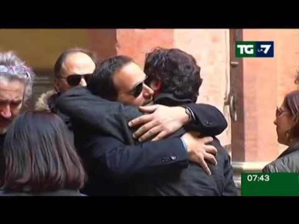 LAMTUMIRE LUCIO DALLA HOMAZHE NE BOLOGNA PER ND...