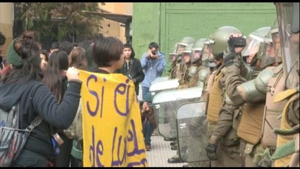 Escolares chilenos regresan a las calles pese a la prohibición del Gobierno