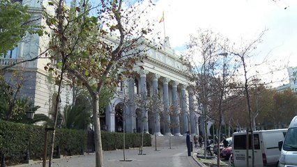 Deuda pública española trepó a 100,5% del PIB