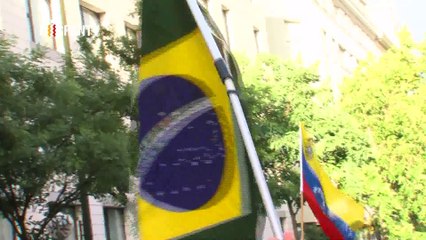 Enfoque - España: Manifestación contra el golpismo imperialista