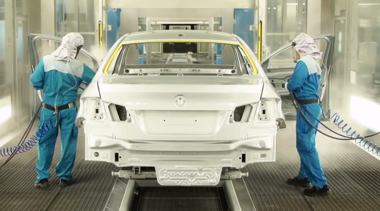 Must watch it will blow you how BMW paint on cars and expensive