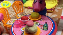 Pregnant Mummy Pig has a baby George Poops in toilet Poop or candy Play doh Fun for kids