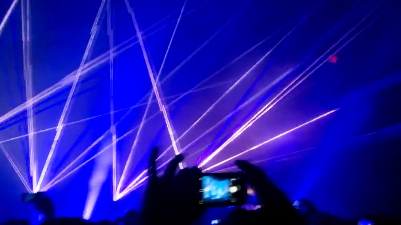 Pet Shop Boys - I'm Not Scared (Live at Terminal 5) 26 April 2014