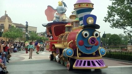 Disney rompe la Gran Muralla e inaugura su primer parque temático en China